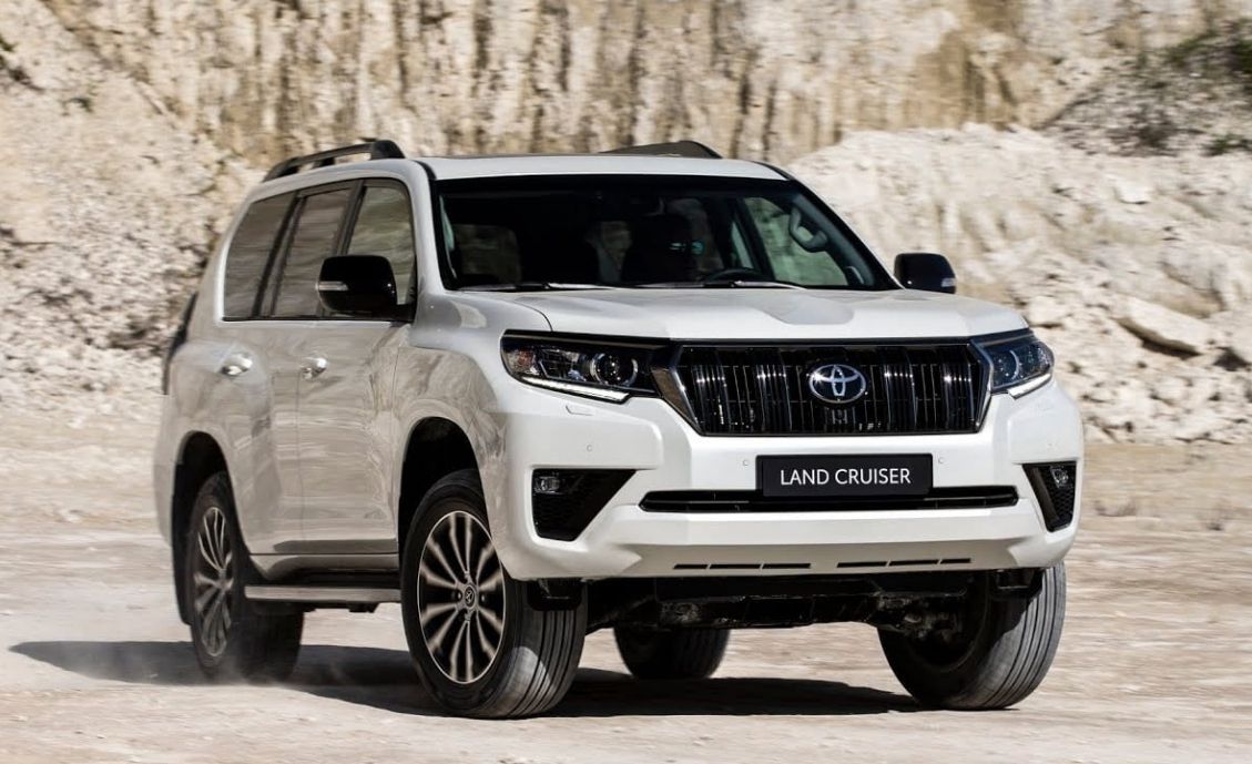 Toyota Parado for rent a car